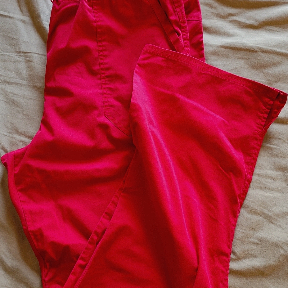 Scrub pant